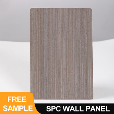 SPC 壁パネル 600*2440*4mm 防水石 プラスチック 環境に優しい 木材 穀物 縫い目のないロック 内装板